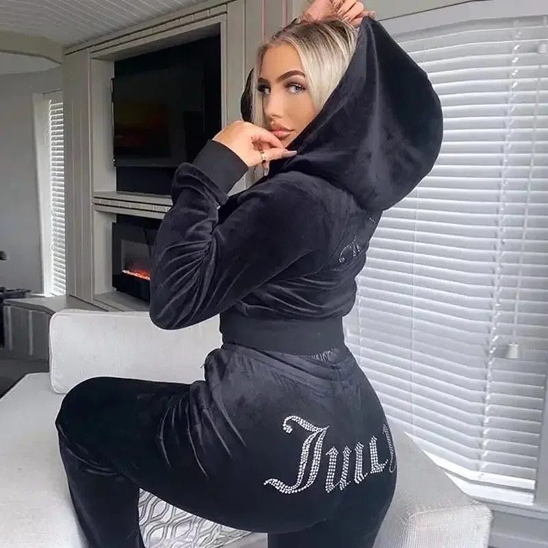 Winter Clothing Online - 2025 ใหม่ฤดูหนาว Juicy Coutoure ผู้หญิงกํามะหยี่เพชรแขนยาวกางเกง Hoodie