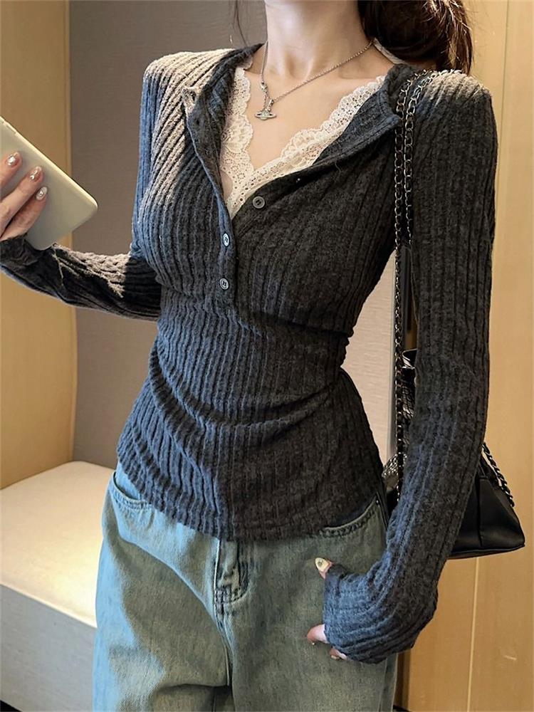 Winter Clothing Aesthetic - เสื้อยืดแขนยาวผู้หญิง แต่งผ้าลูกไม้ ตัดต่อ แฟชั่นวินเทจ ดีไซน์เสื้อสองชิ้นปลอม คอวี