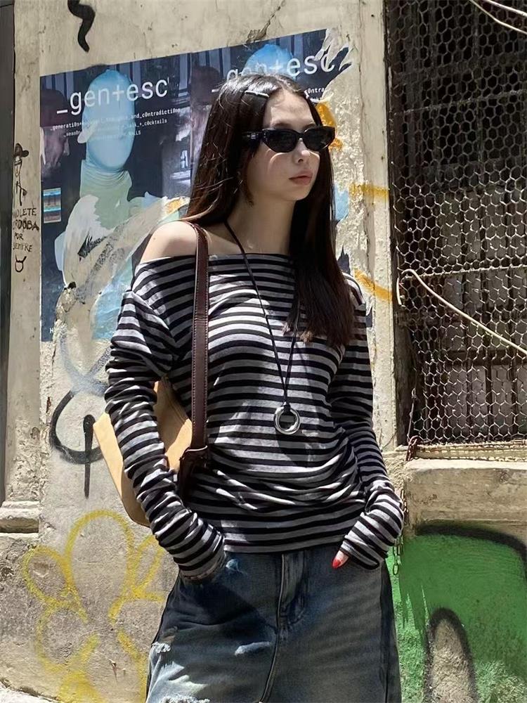 เสื้อยืดผู้หญิงสไตล์เกาหลี ลาย - Winter Clothing Aesthetic บทวิจารณ์และราคา