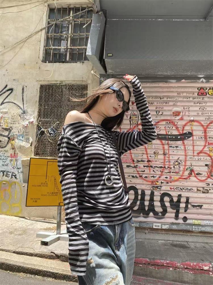 เสื้อยืดผู้หญิงสไตล์เกาหลี ลาย - Winter Clothing Aesthetic บทวิจารณ์และราคา